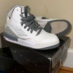 JORDAN SC-3 PREMIUM BG 'WHITE COOL GREY'